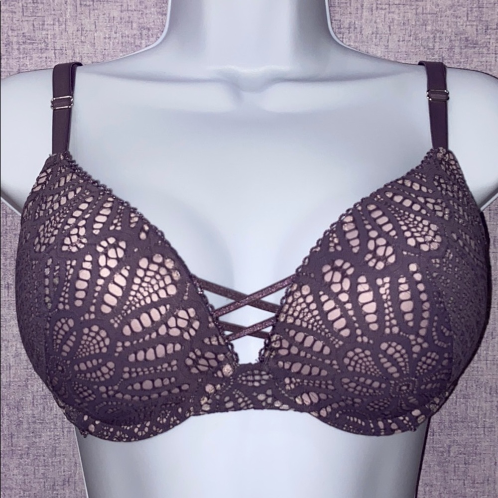Victoria’s Secret Dream Angels Push-up Bra 32DD